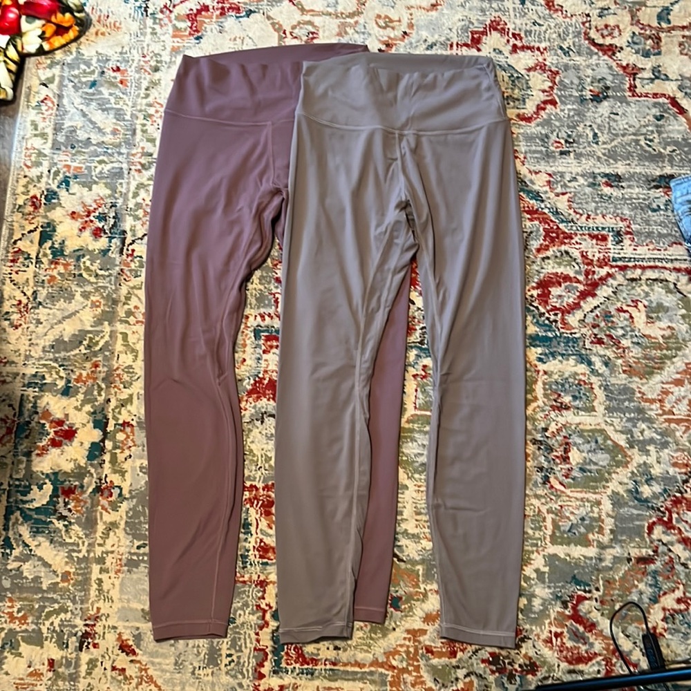 women’s Lululemon leggings